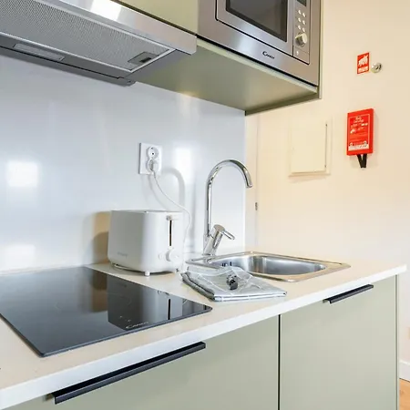 Metropolitan Living - Campolide Lissabon