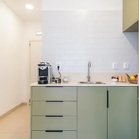 Metropolitan Living - Campolide * Lisboa