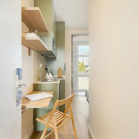 Metropolitan Living - Campolide * Lisboa